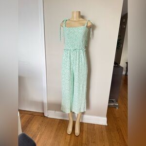 Lost & wander floral jumpsuit size medium
